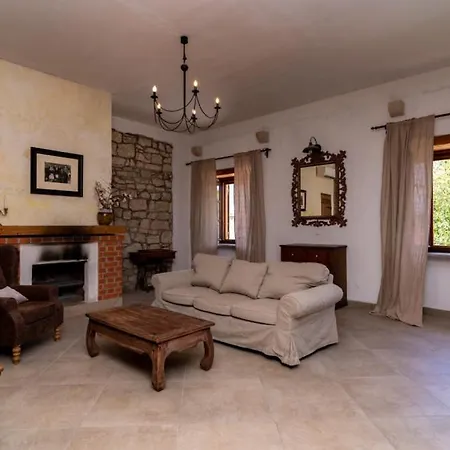 Βίλα Trojanovic By Guide