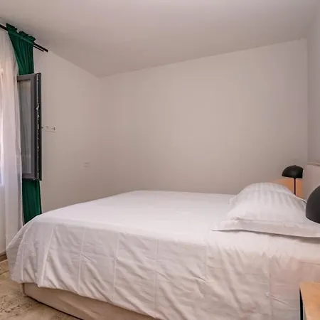 Trojanovic By Guide Palje Brdo